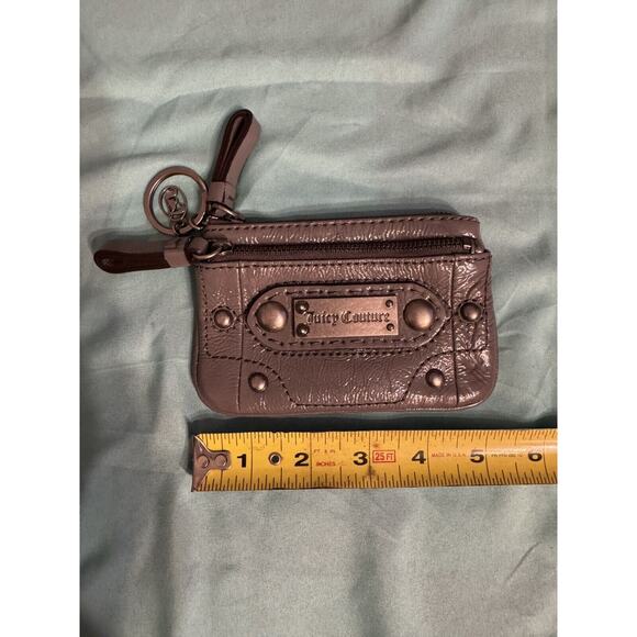 Juicy Couture 100% Leather Coin Purse Wallet Keychain Change Pouch Patent Gray - Picture 3 of 7